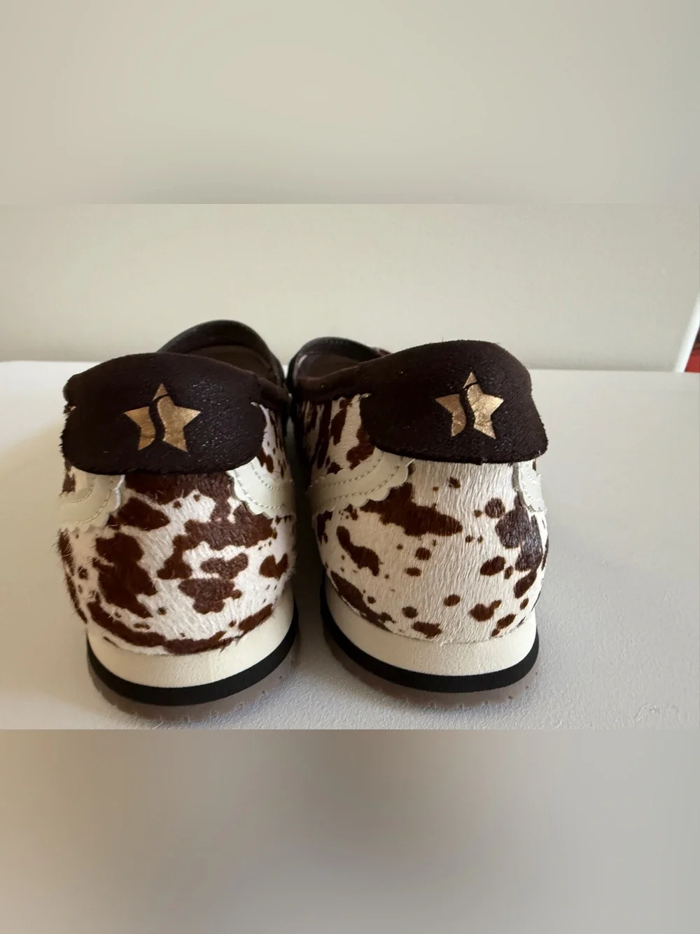 Skechers new without