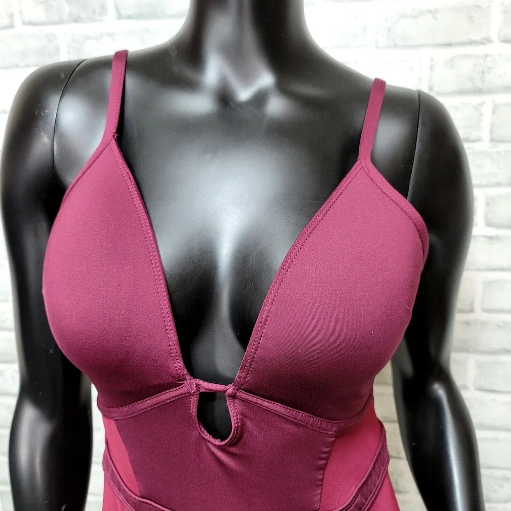 Kenneth Cole New York swimsuit summer bodysuit