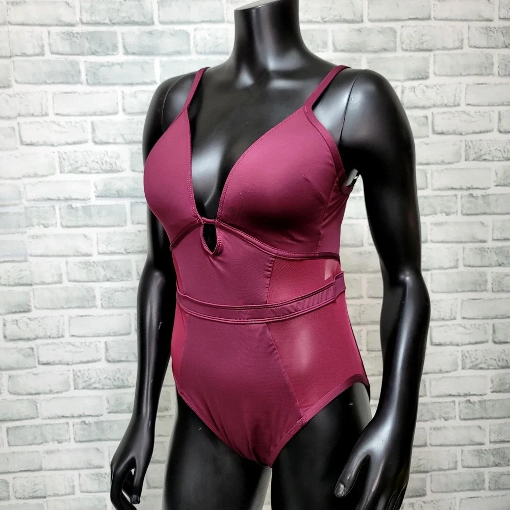 Kenneth Cole New York minimalist includes burgundy