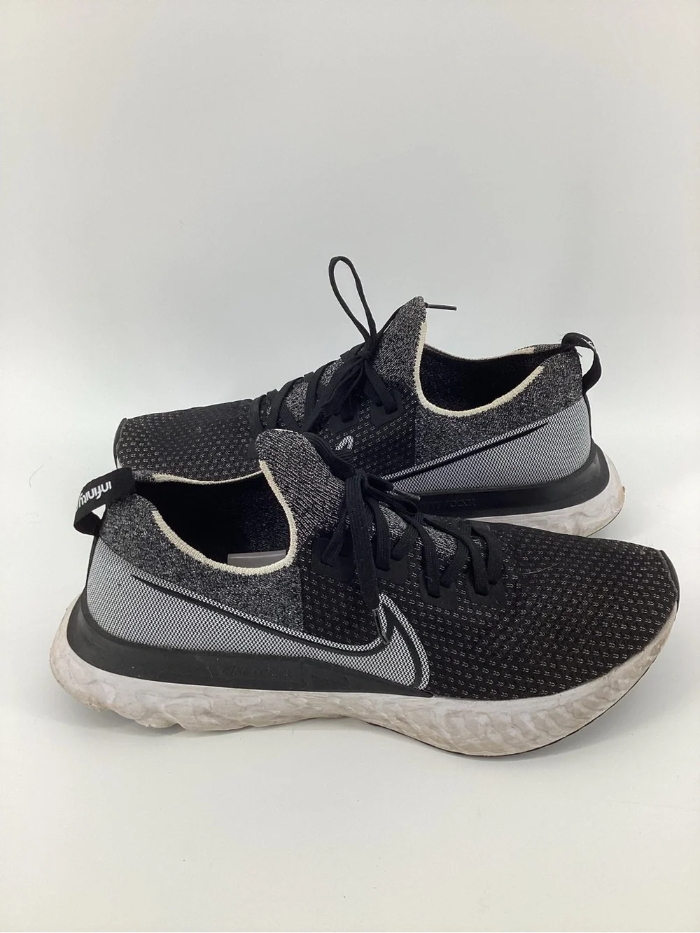 Nike breathable knit
