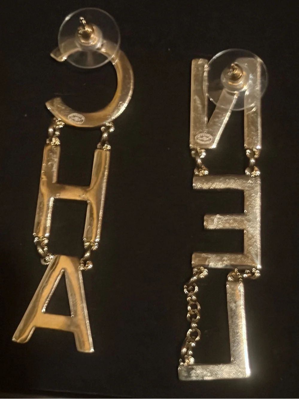 CHANEL 10 unused