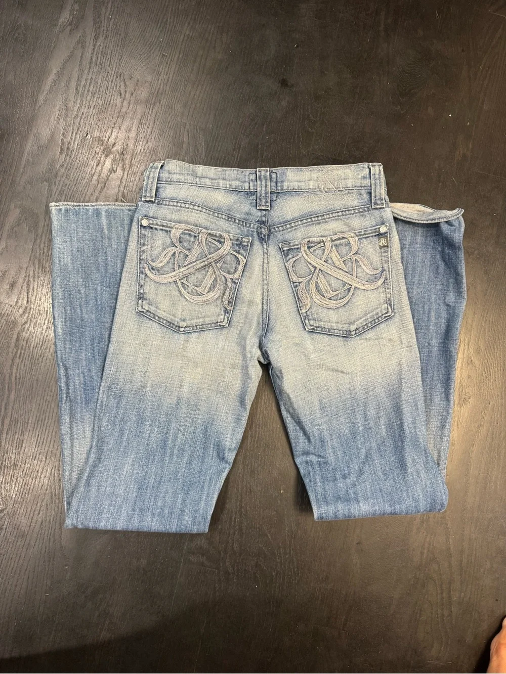 Rock & Republic Light Blue Embroidered Back Pocket Bootcut Jeans