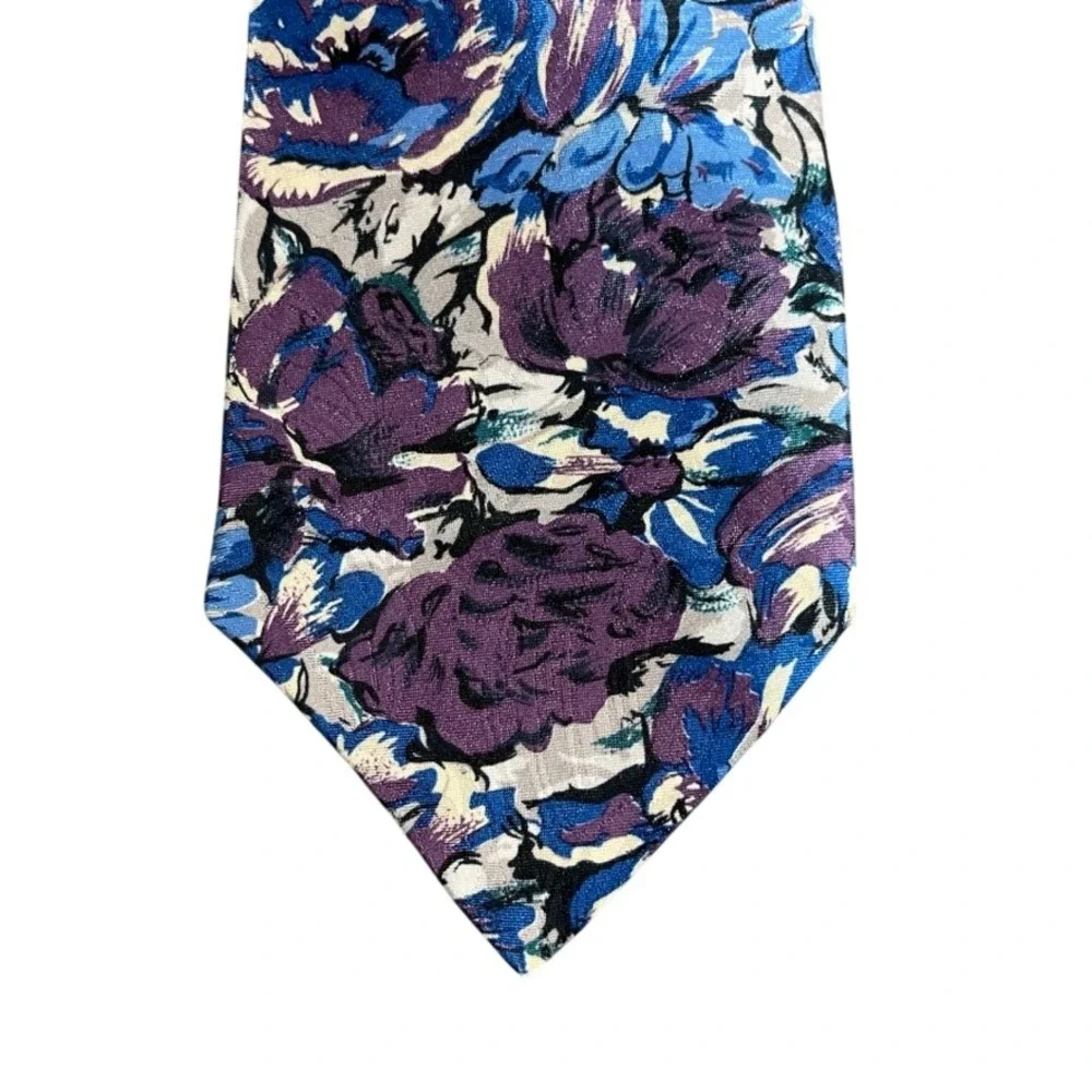 Cabrelli Collection Mens Floral Silk Blend Tie Purple Blue Botanical Print