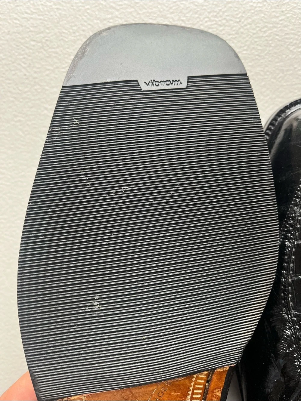 Romano croc embossed