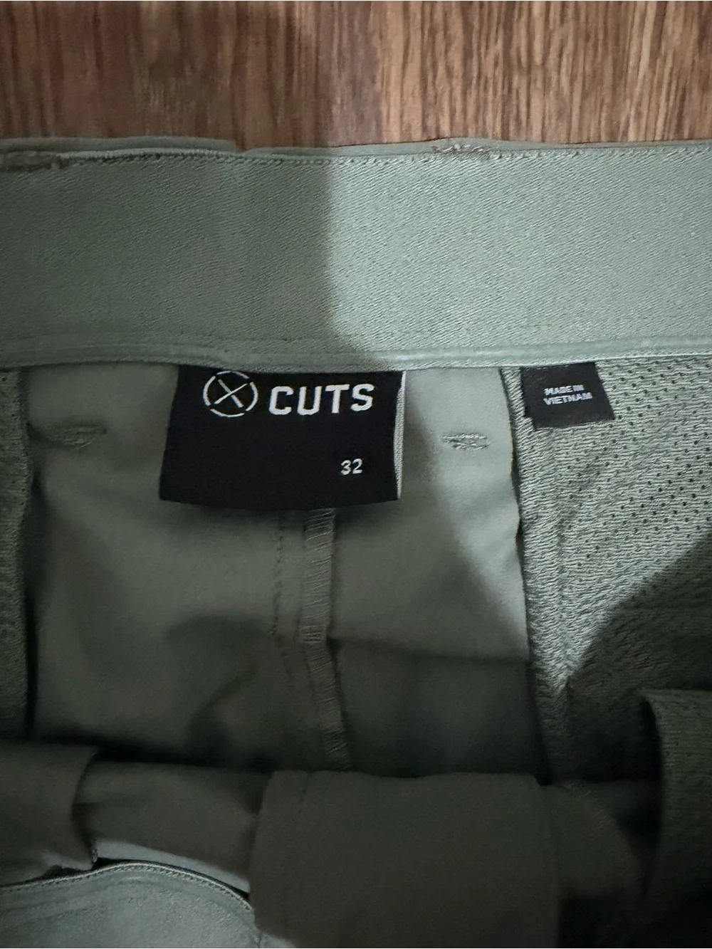 Cuts Clothing daily minimal