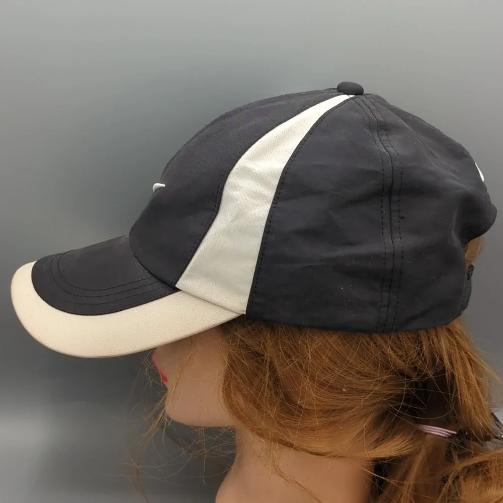 Nike golf hat