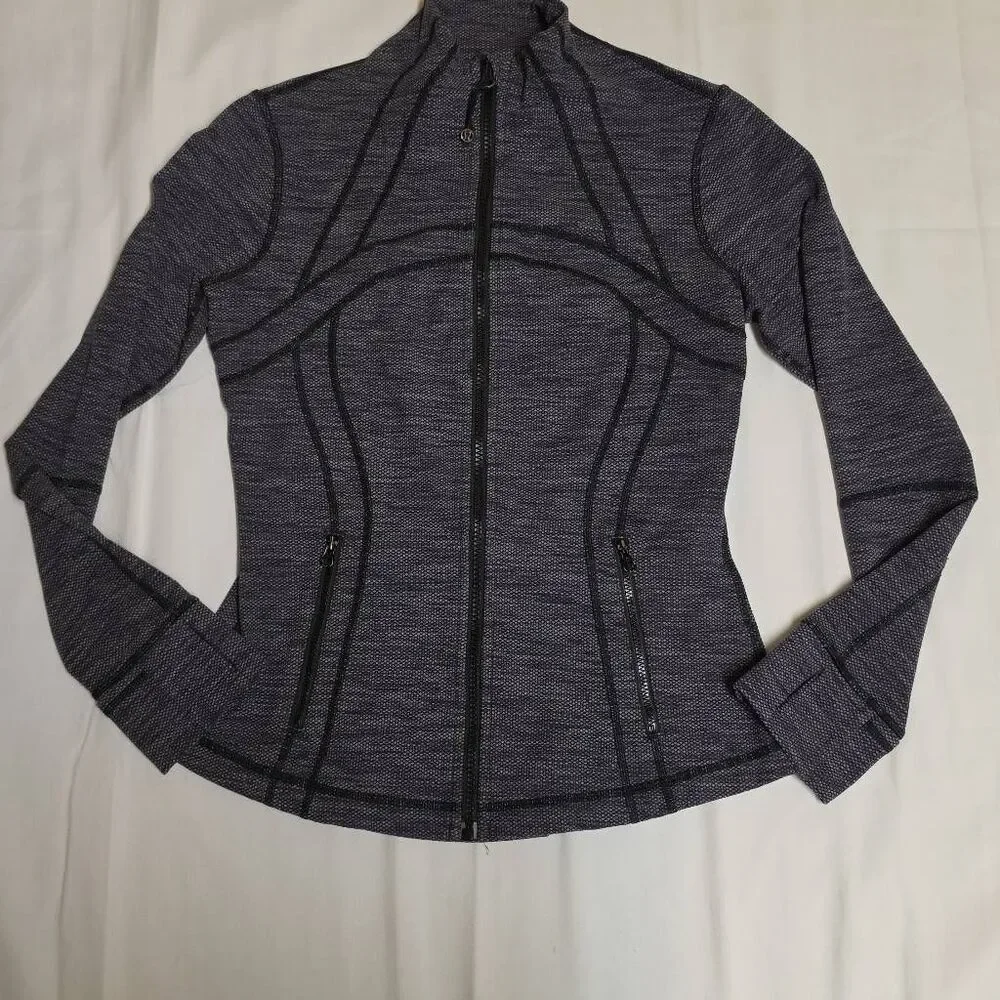 Lululemon Athletica Women's Define Jacket Size 6