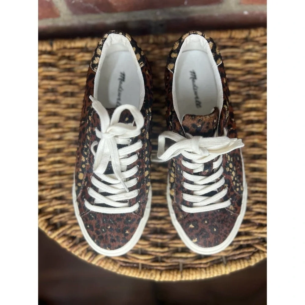 Madewell sidewalk low
