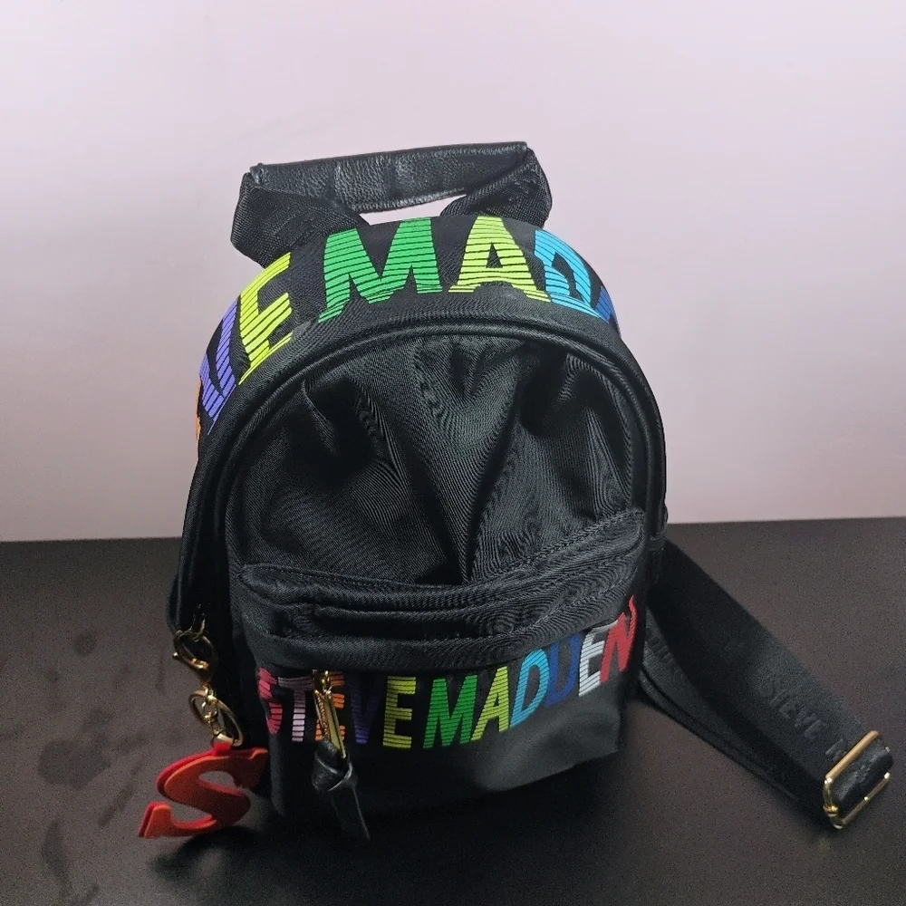 Steve Madden brand steve