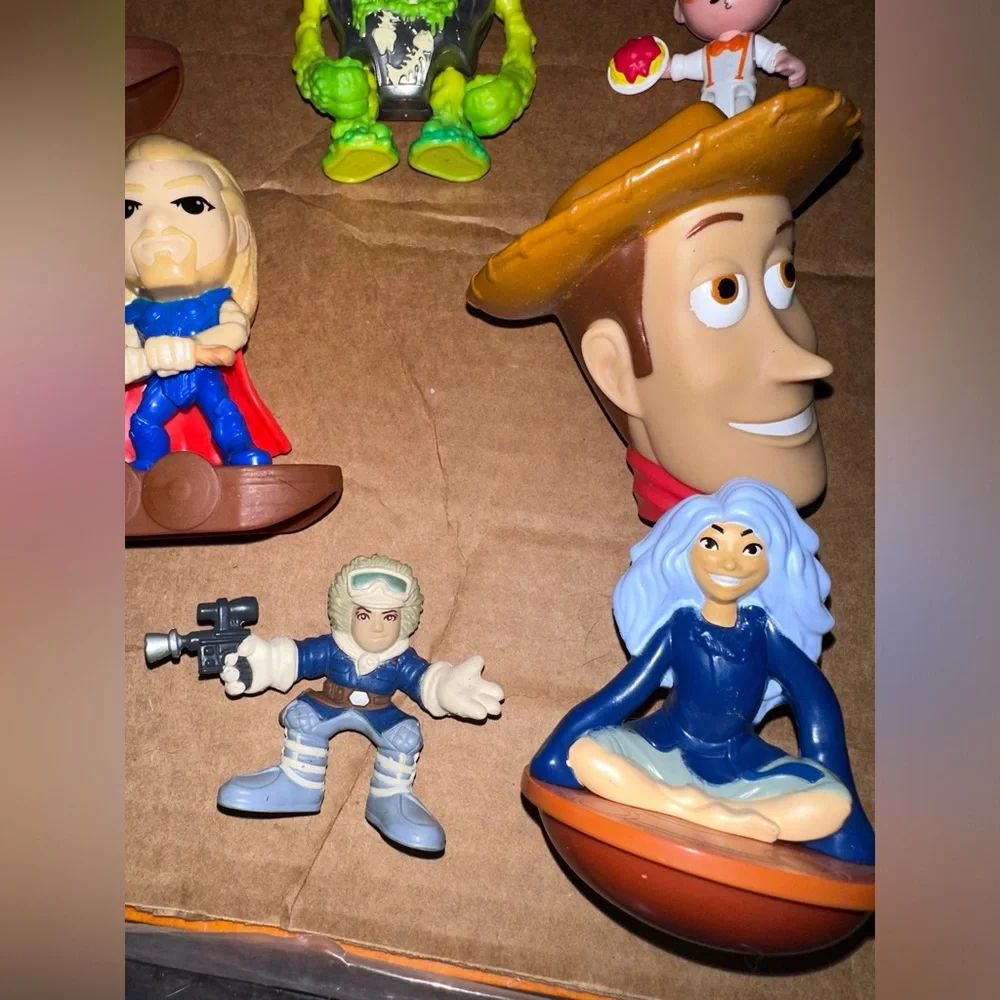N/A cake toppers