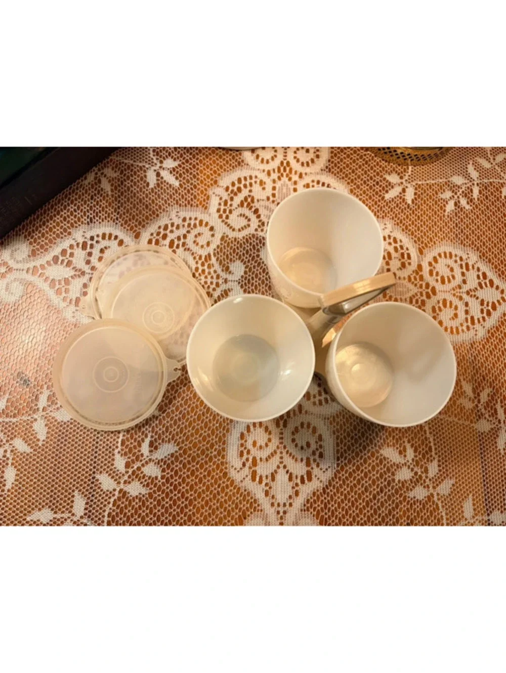 Tupperware vintage condiment