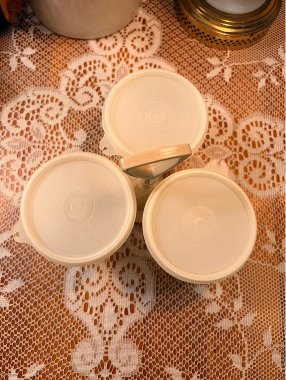 Tupperware vintage condiment