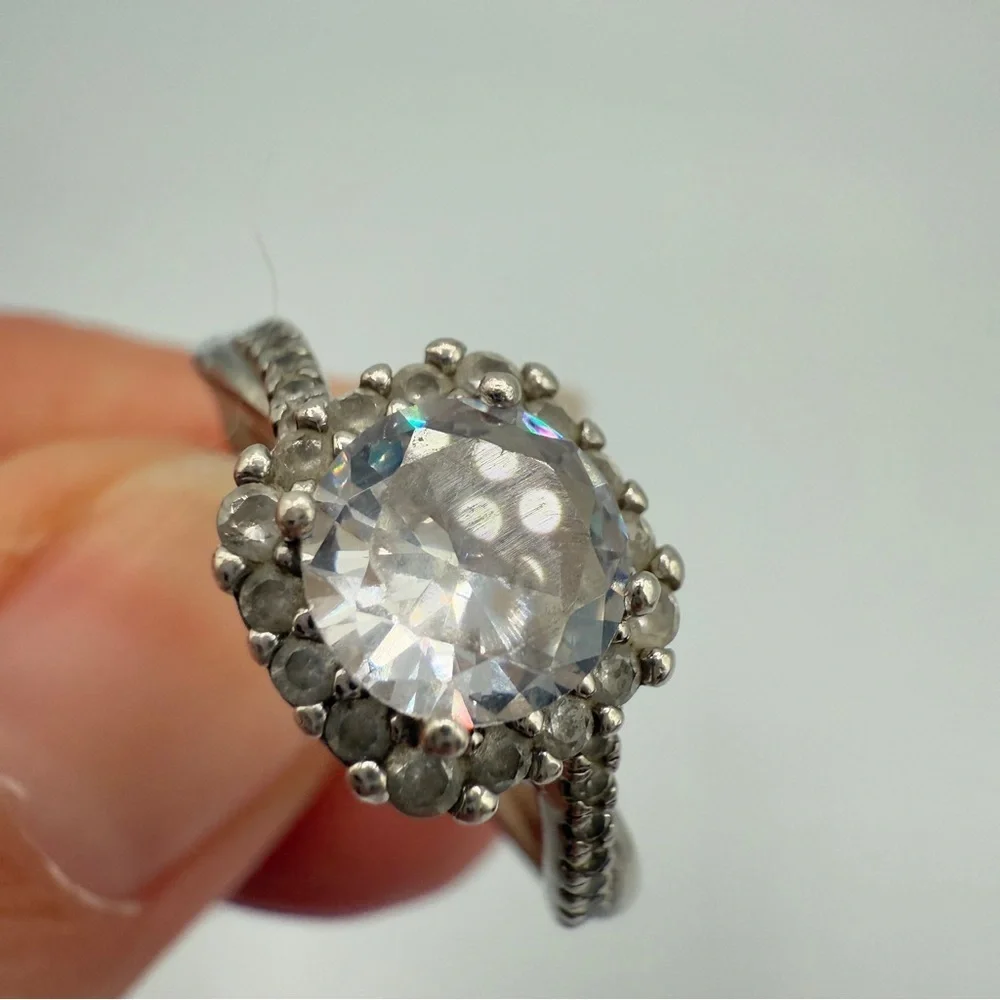 N/A faux engagement