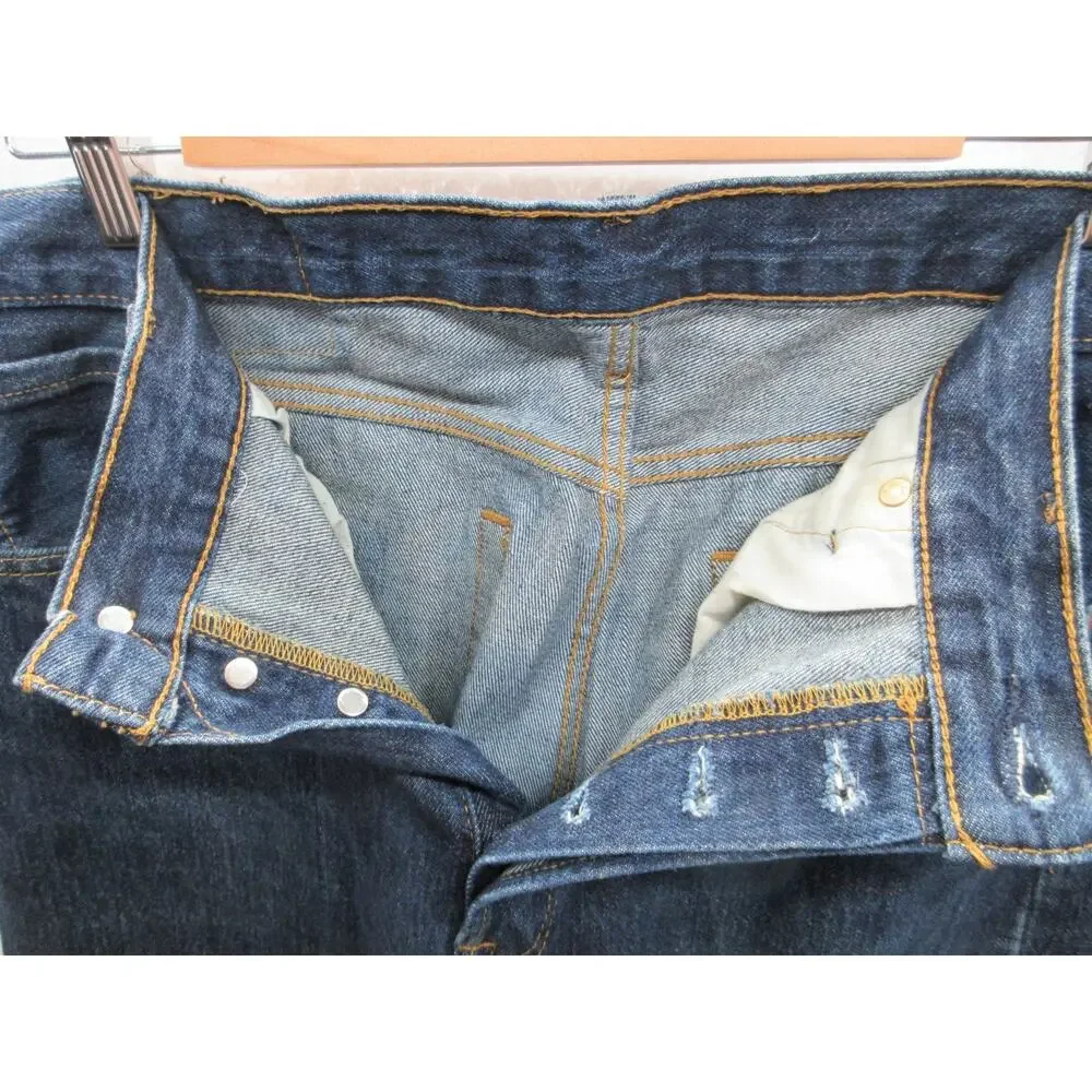 Levis this great