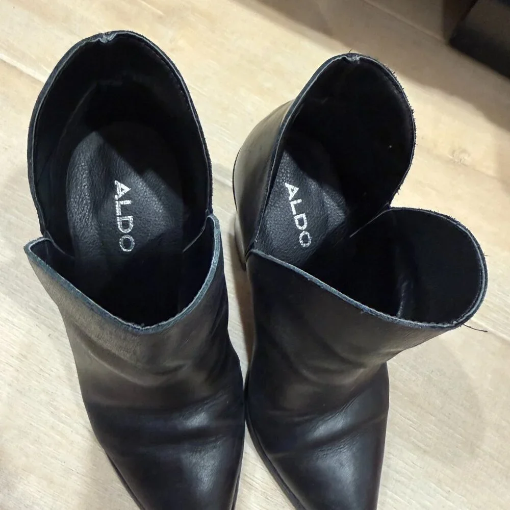 Aldo size good