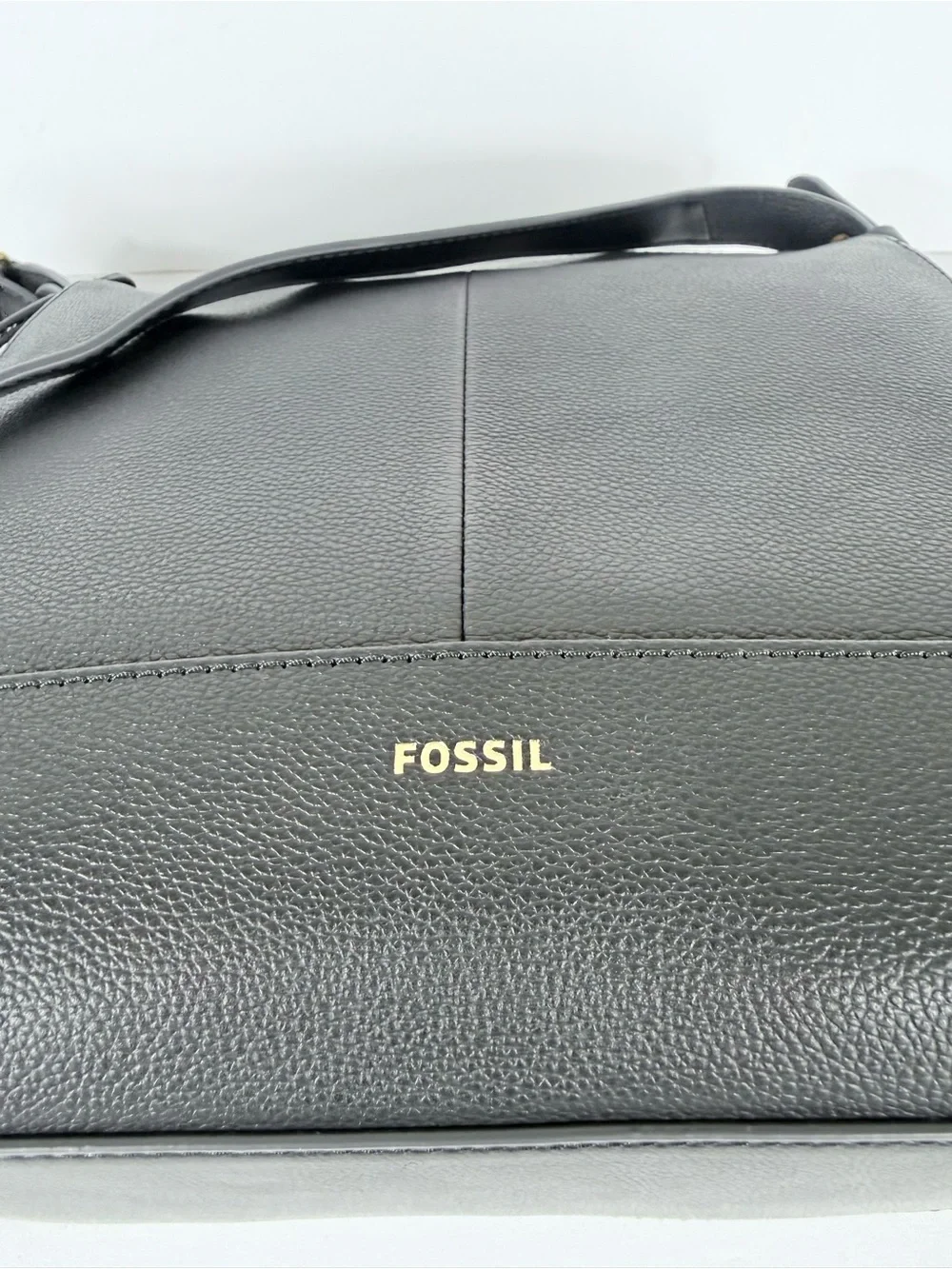 Fossil wear it