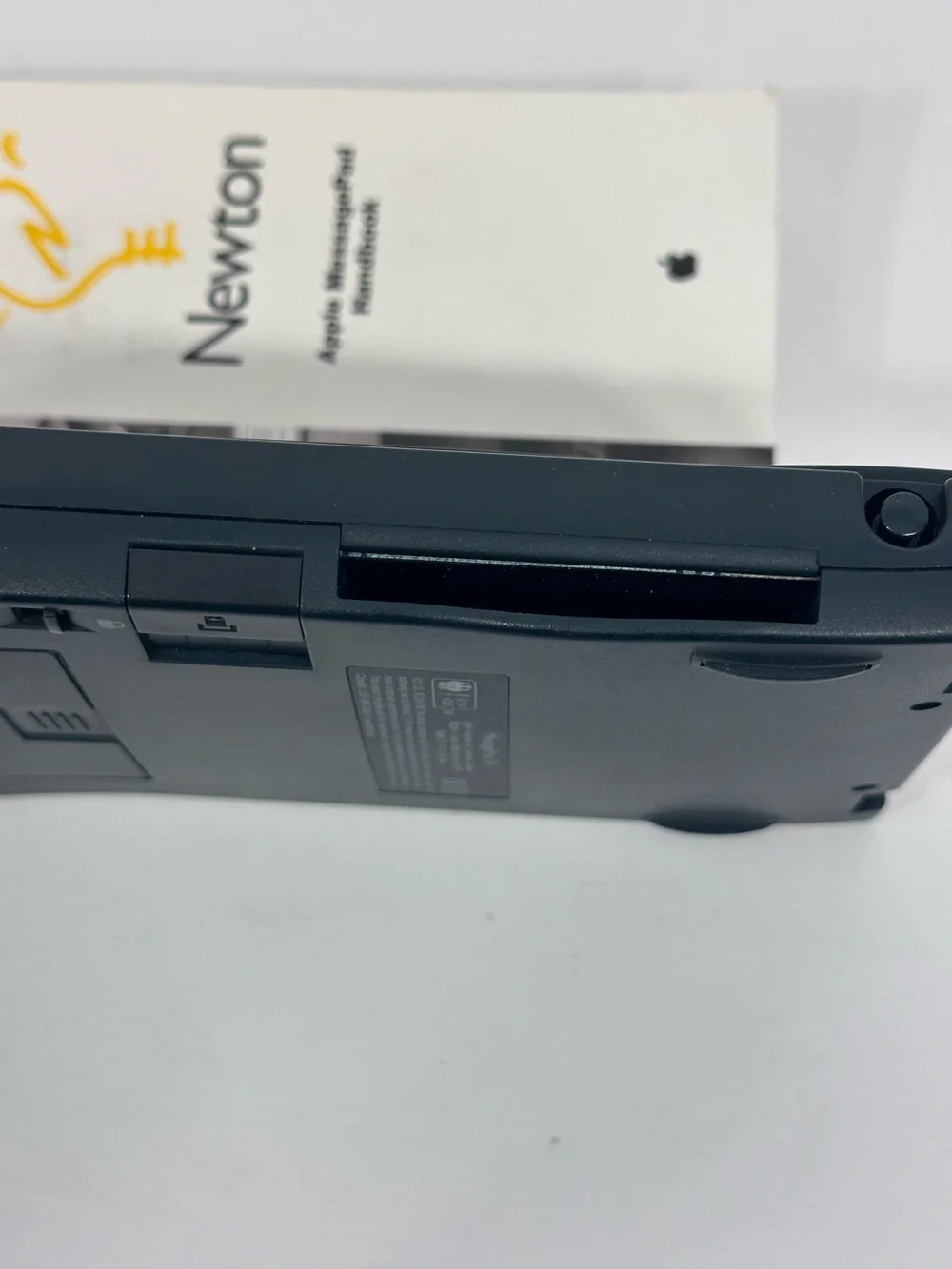 Apple vintage newton