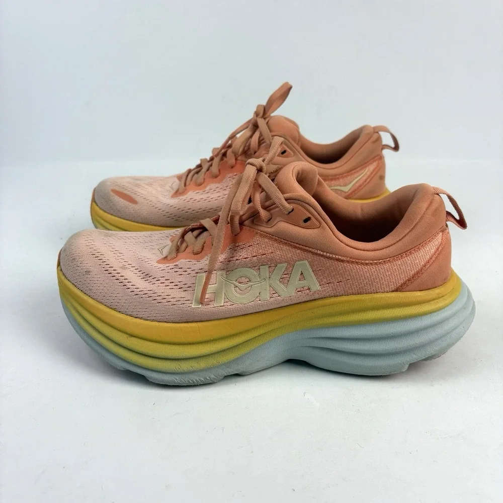 Hoka One One toe boxes