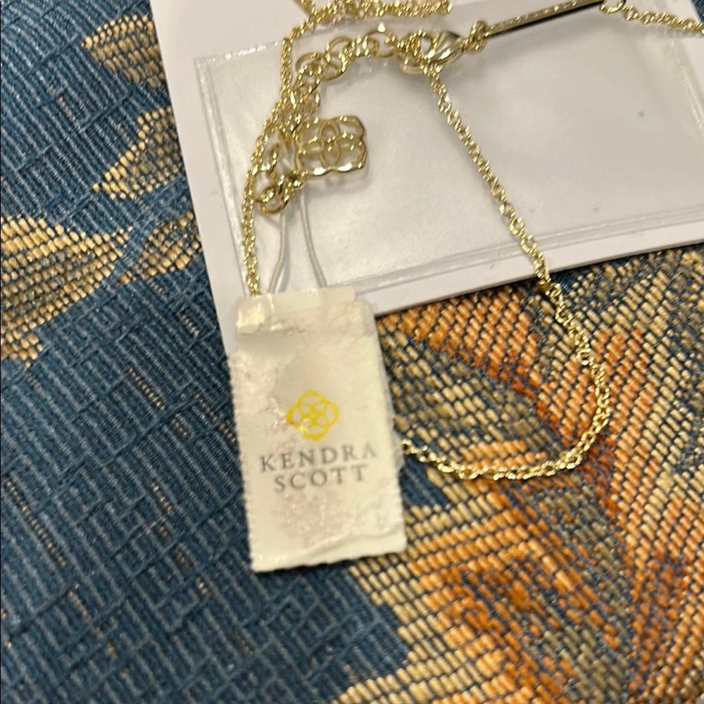 Kendra Scott nwt elegant