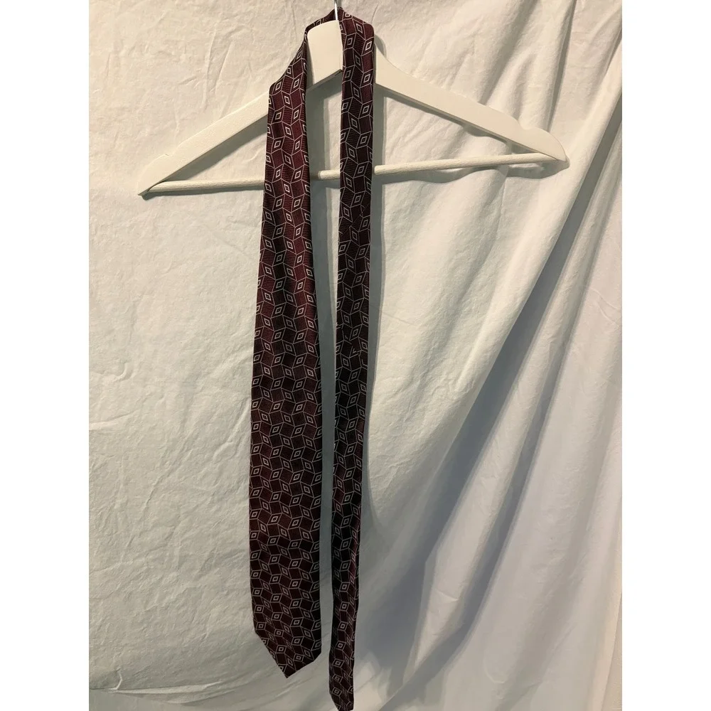 Jos. A. Bank Mens Burgundy Geometric Diamond Silk Necktie‎ Formal Business Tie