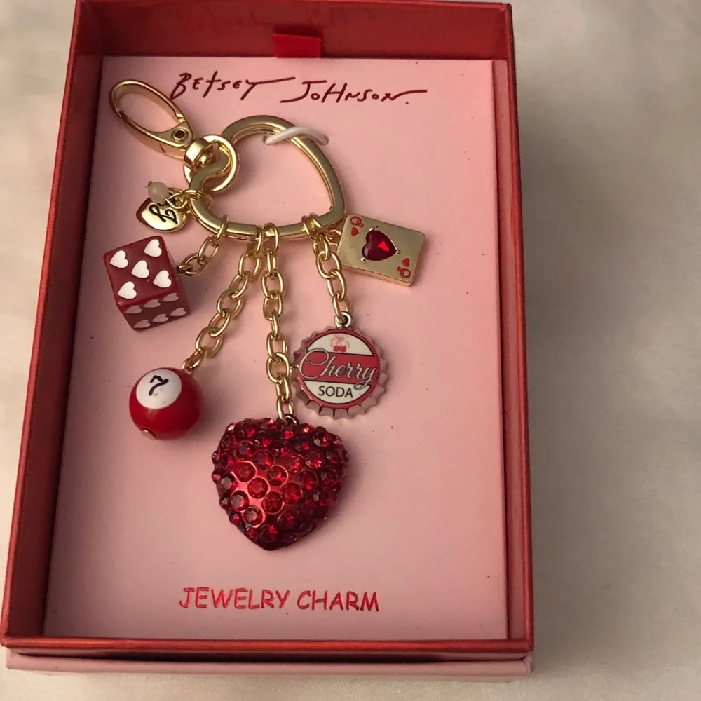 Betsey Johnson features tone