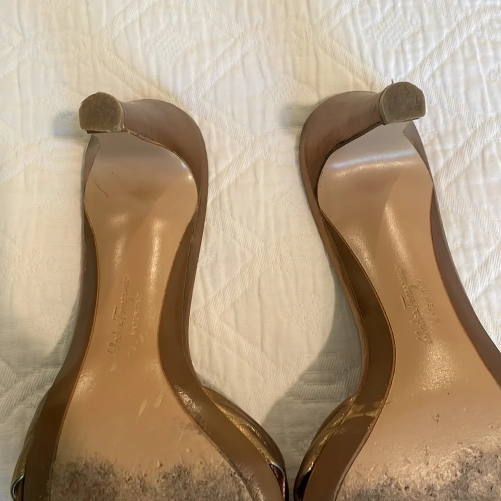 Salvatore Ferragamo elegant open