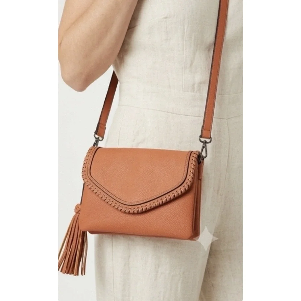 Jen & Co brand jen