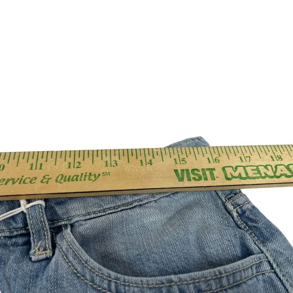 KanCan cutoffs jean
