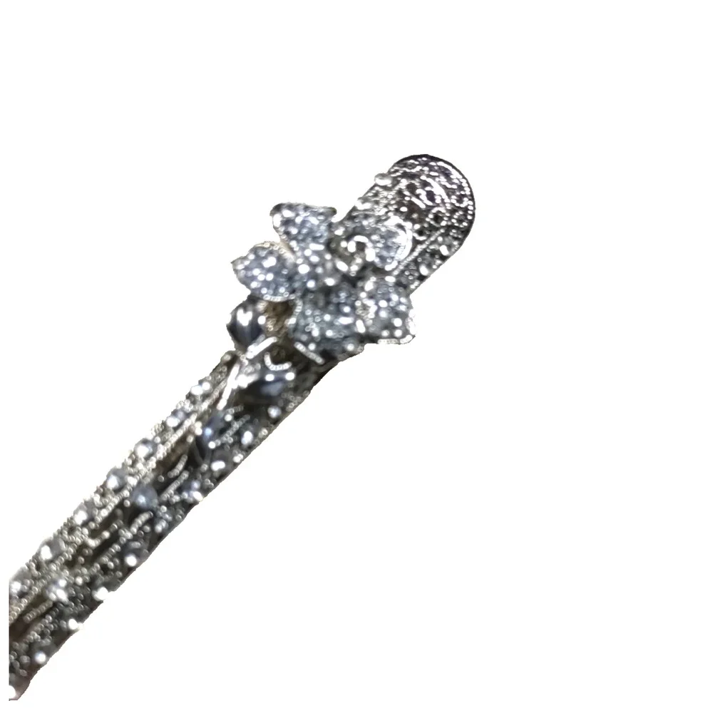 Unbranded hair clip