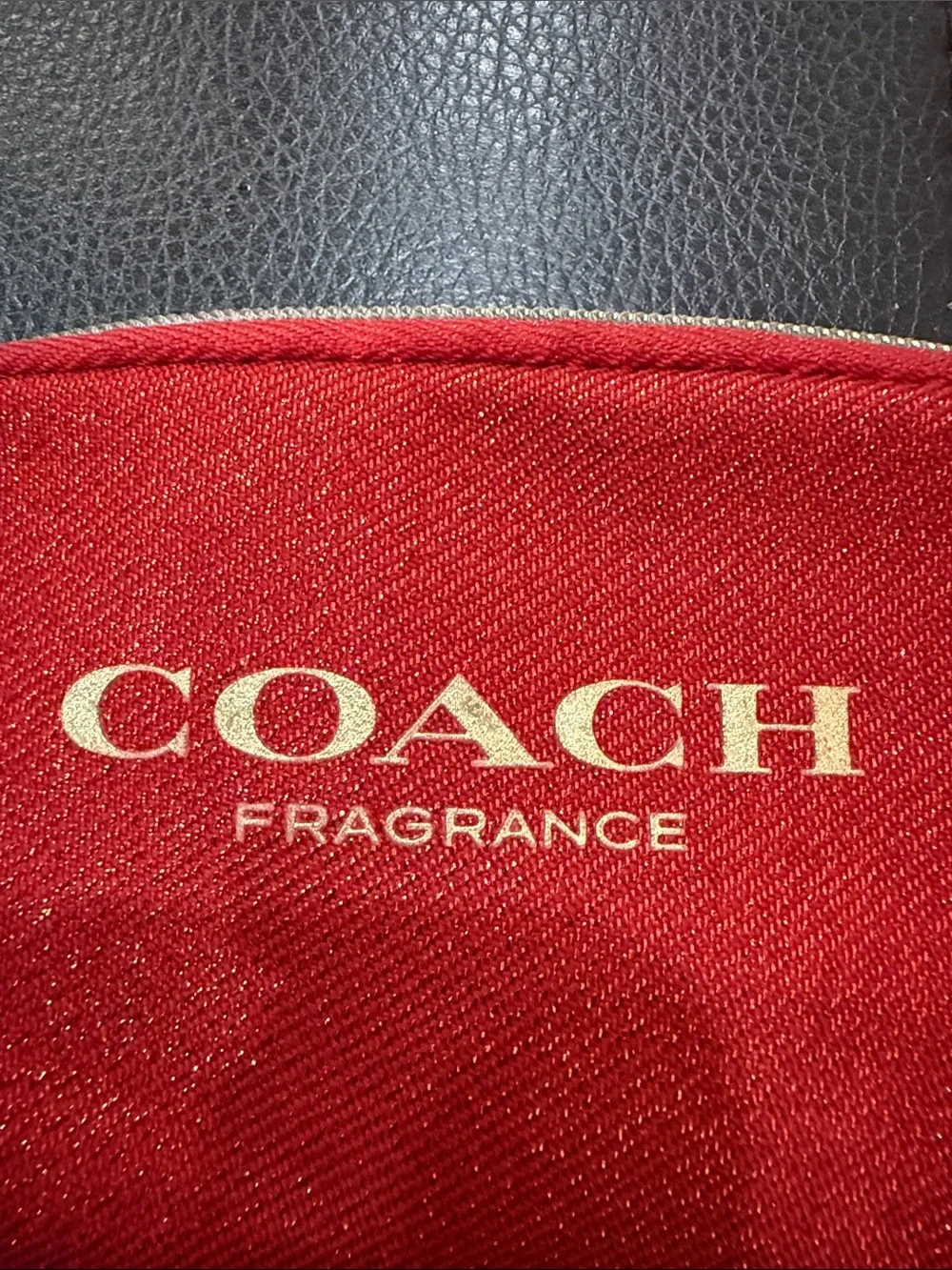 Coach compact pouch