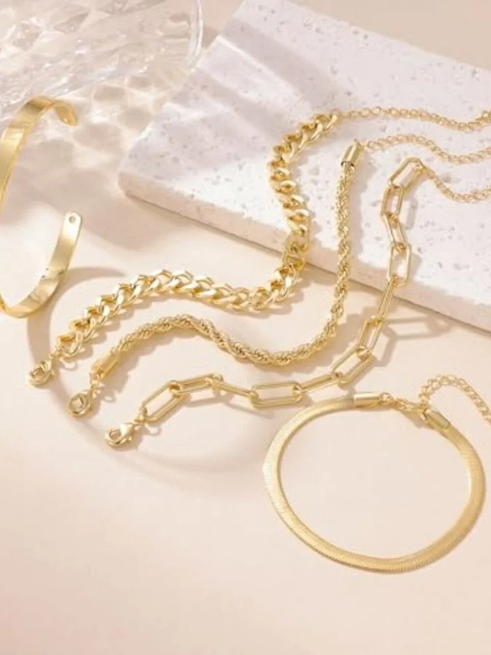 N/A trendy gold