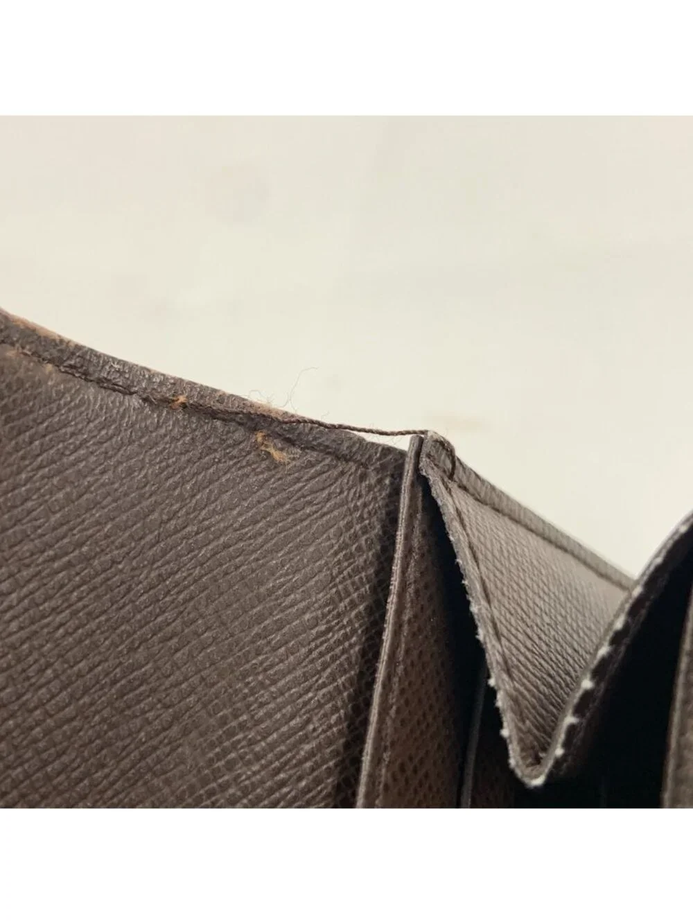 Louis Vuitton manufacturer louis