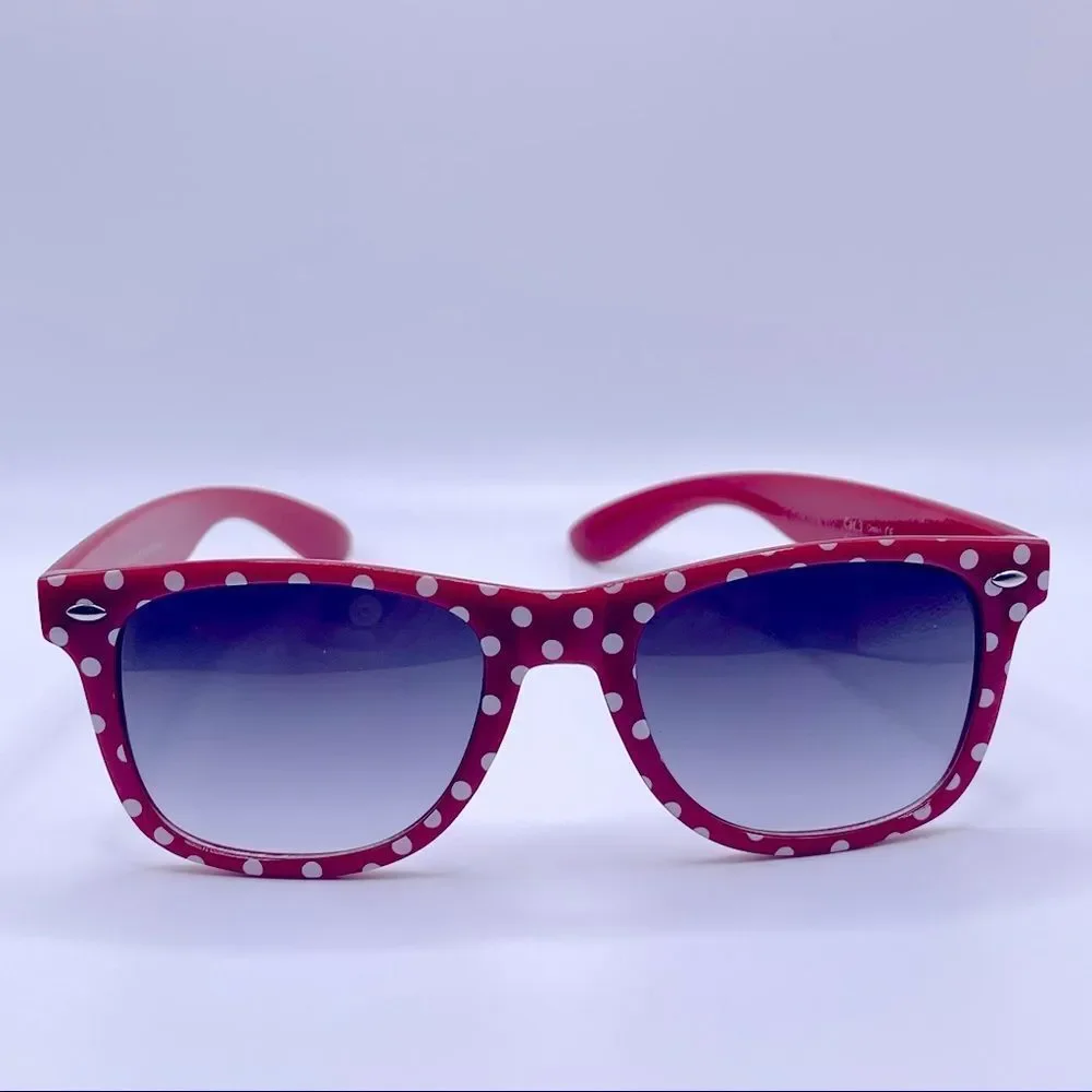 N/A wayfarer silhouette
