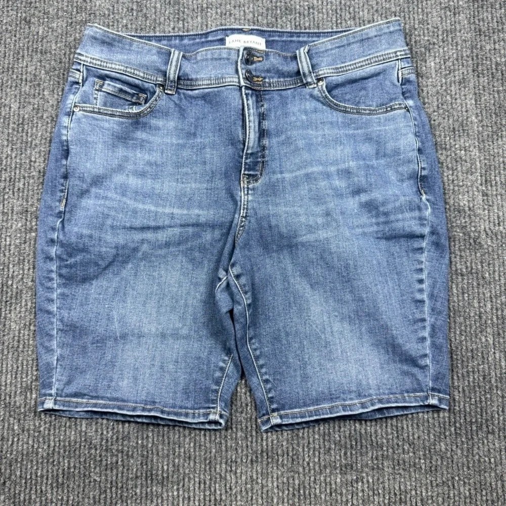Lane Bryant Flex Magic Waistband High Rise Bermuda Shorts Blue Denim Women 16