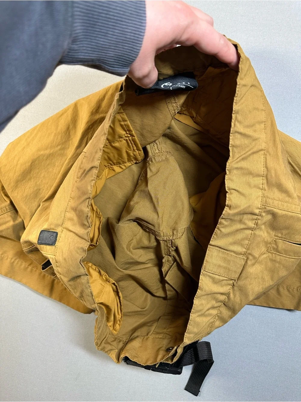 Coldsmoke shorts themselves