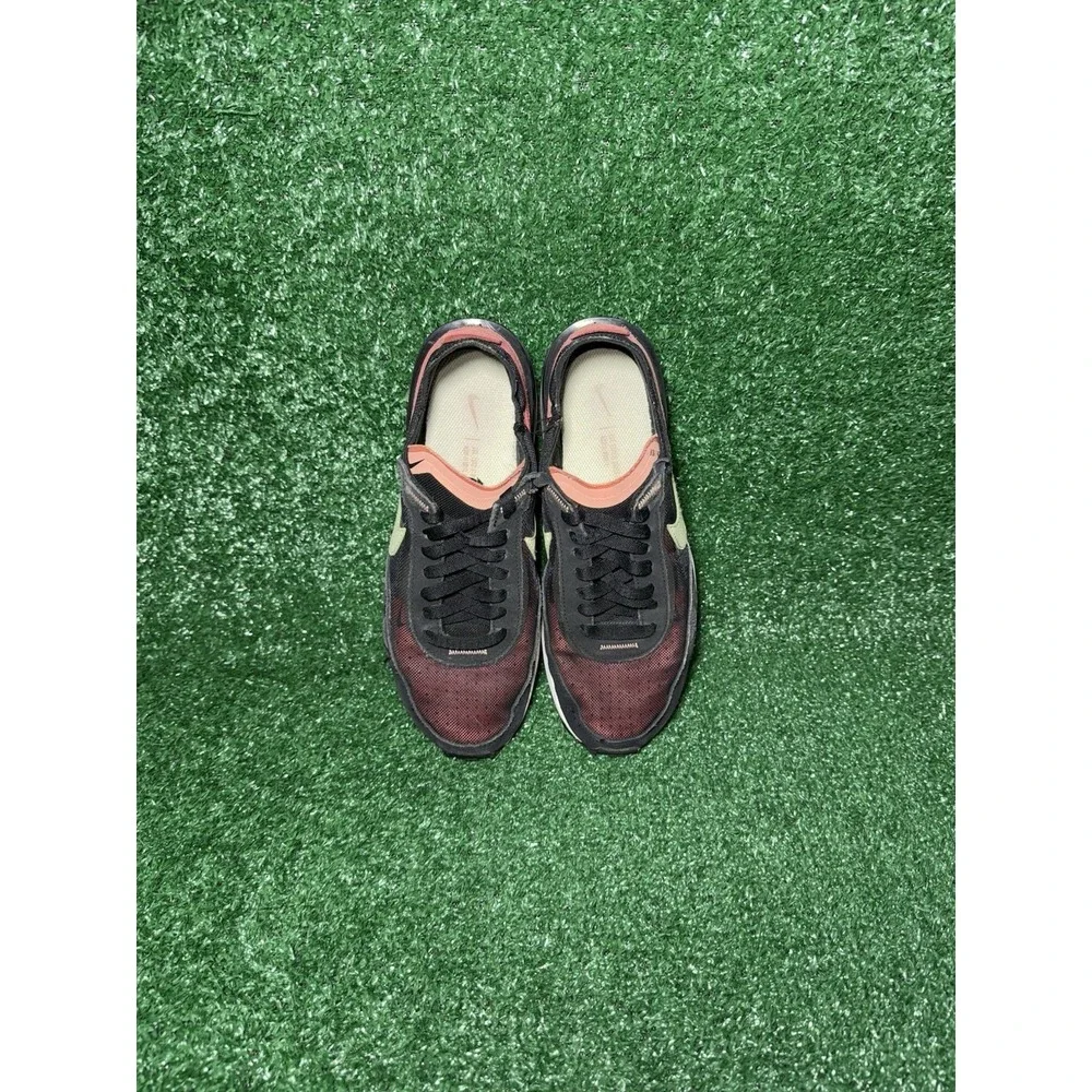 Nike waffle one