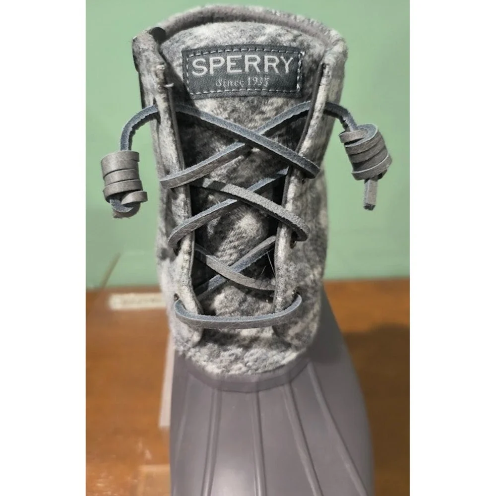 Sperry saltwater duck