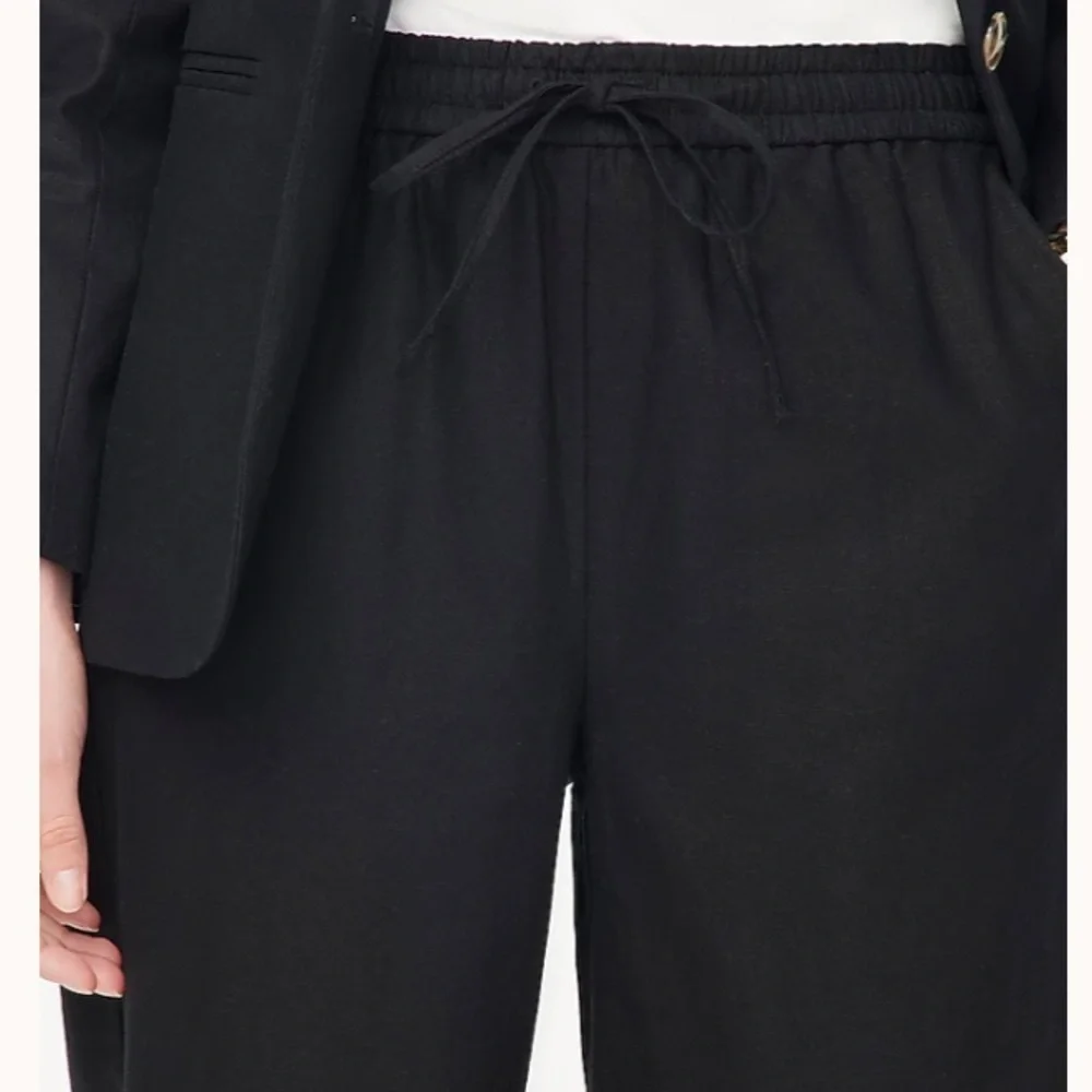 J. Crew 55% linen