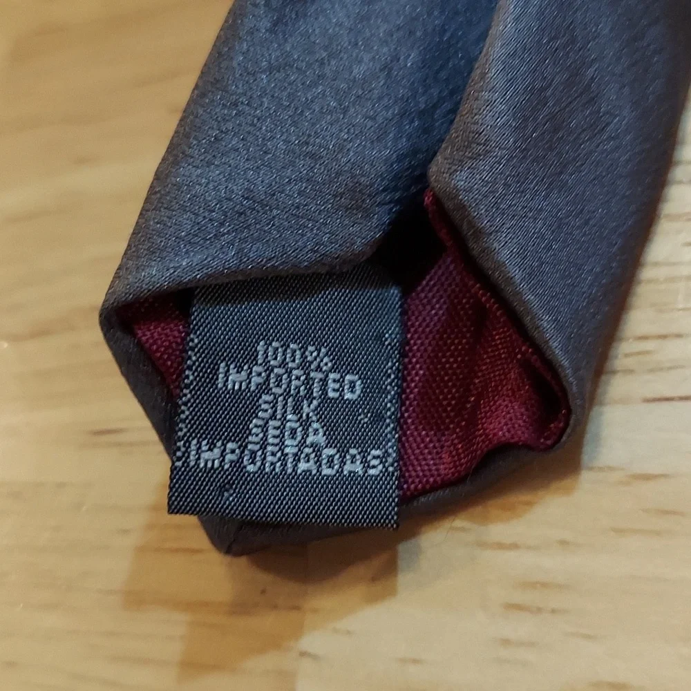 George Machado loose seam