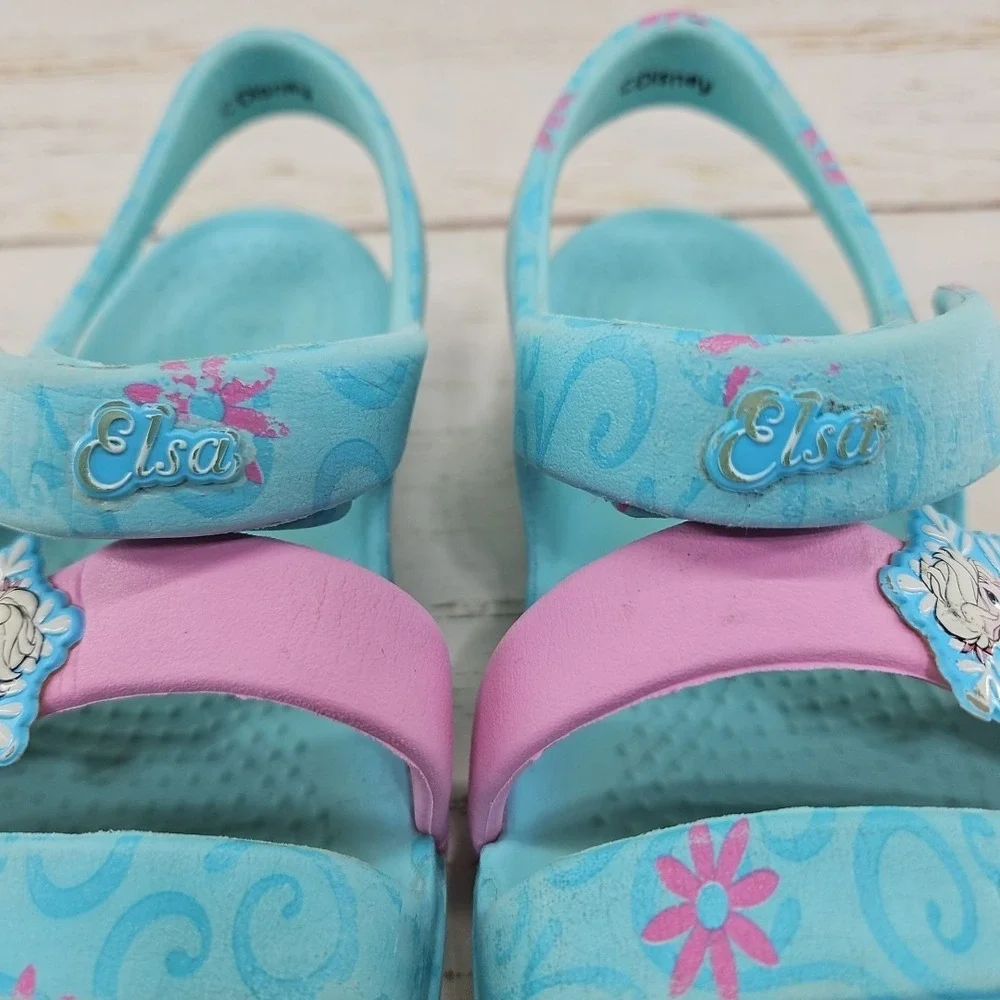 CROCS disney frozen