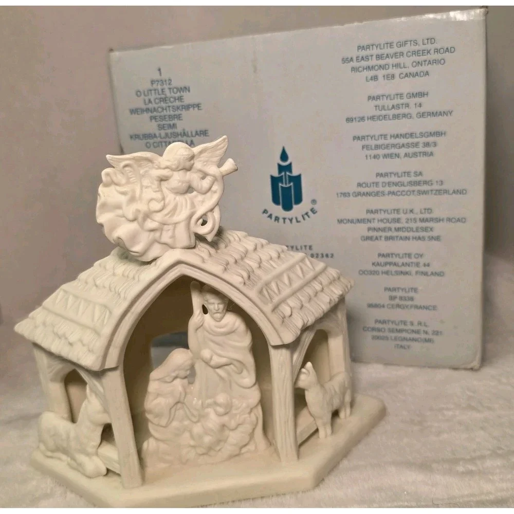 PartyLite nativity candle
