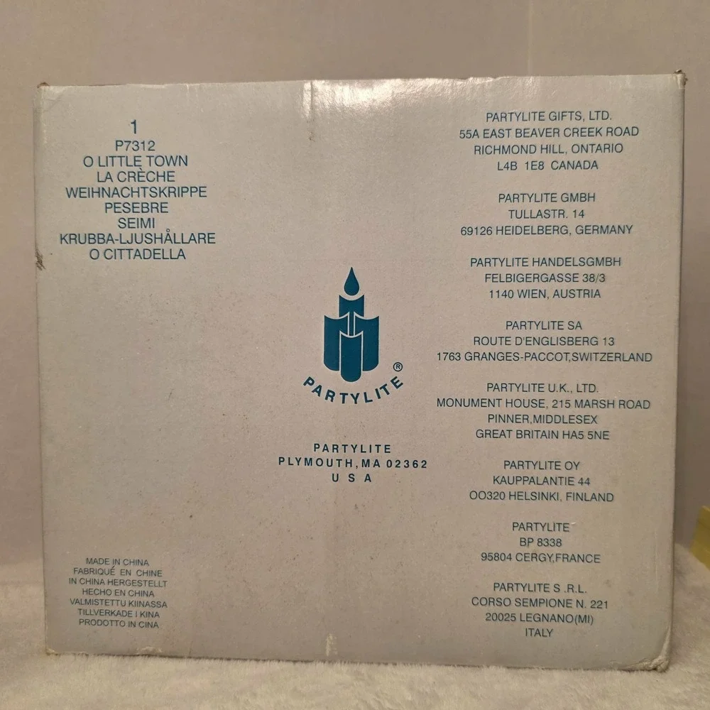 PartyLite nativity candle