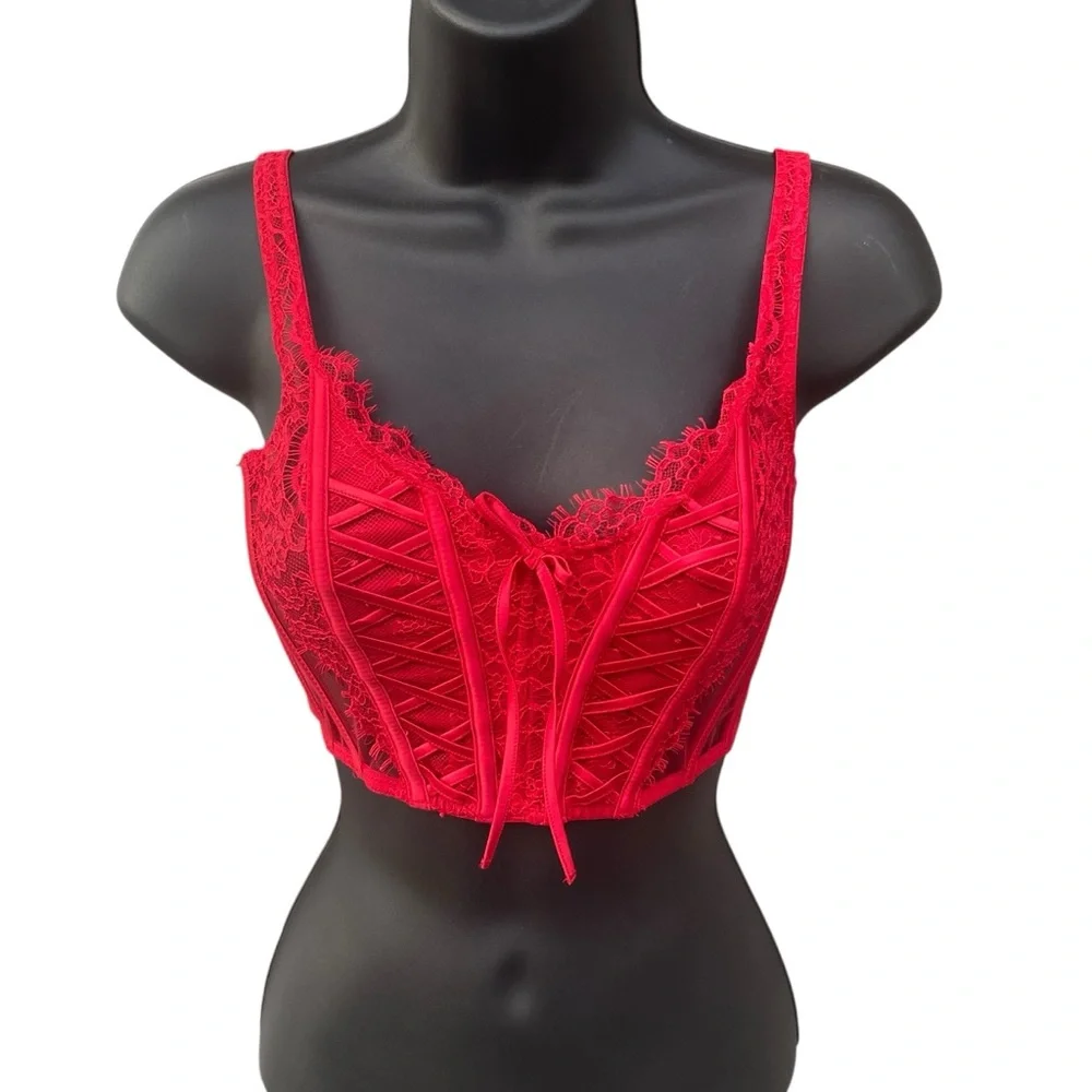 Victorias Secret chic lace