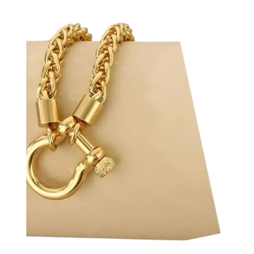 N/A horseshoe 18k