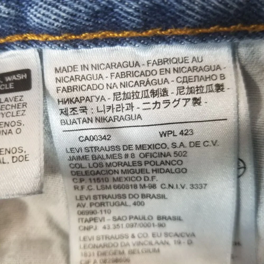 Levis good used