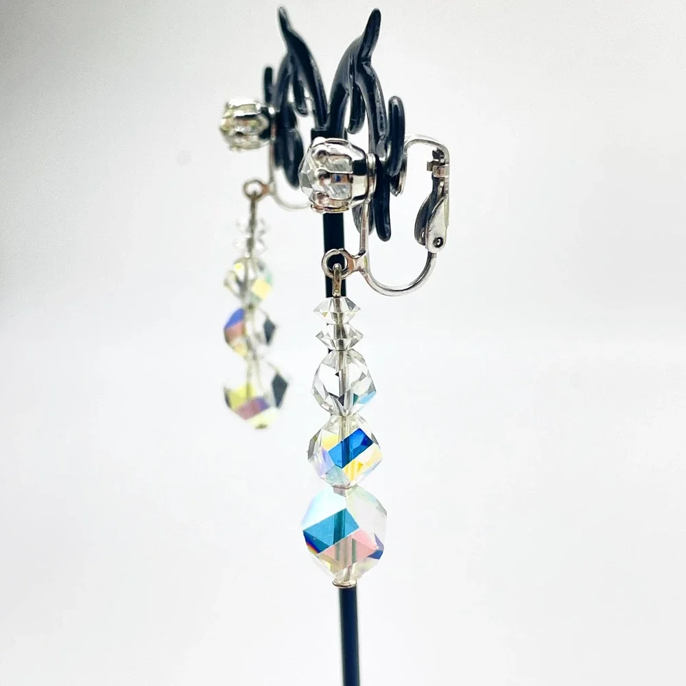 N/A something dangling