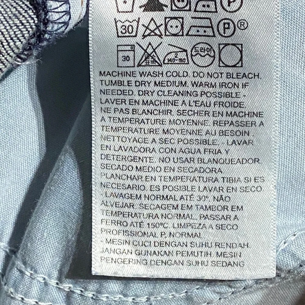 Levis levi wedgie