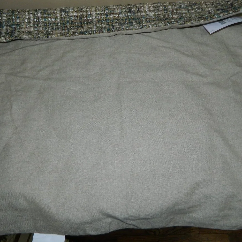 Pottery Barn/Villa brand new