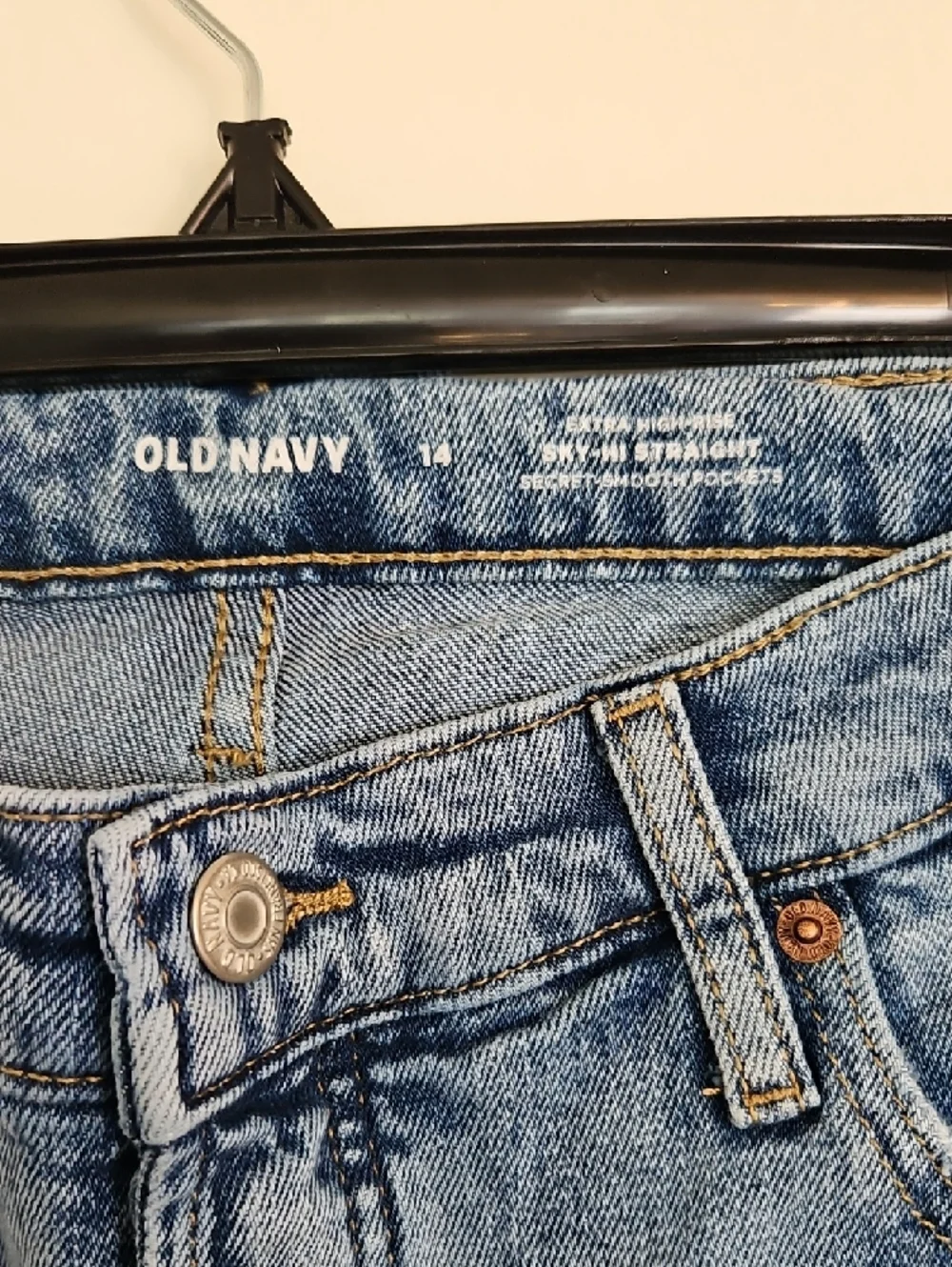 Old Navy casual light