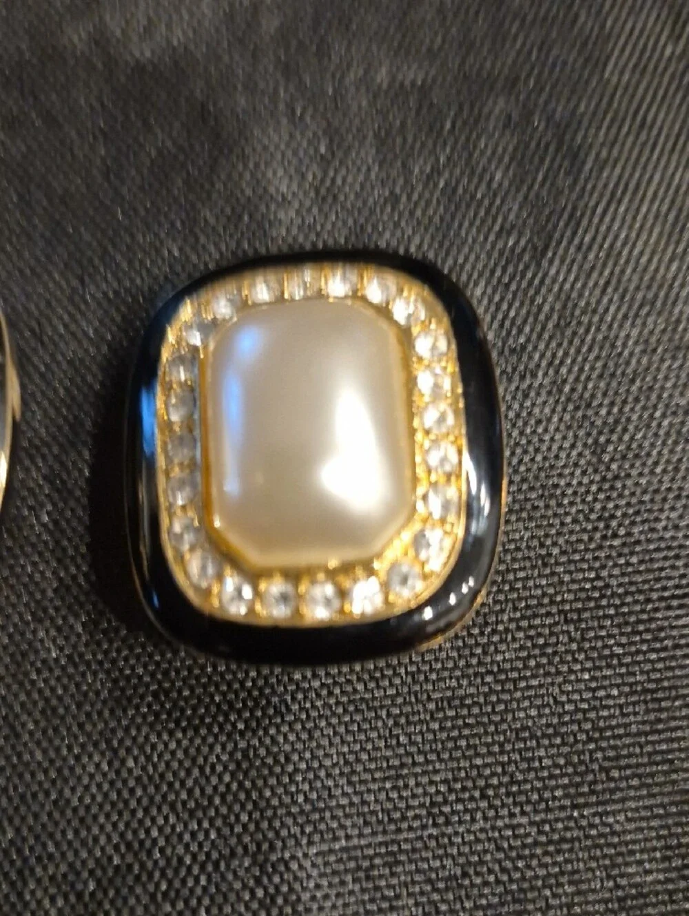 Vintage elegant gold
